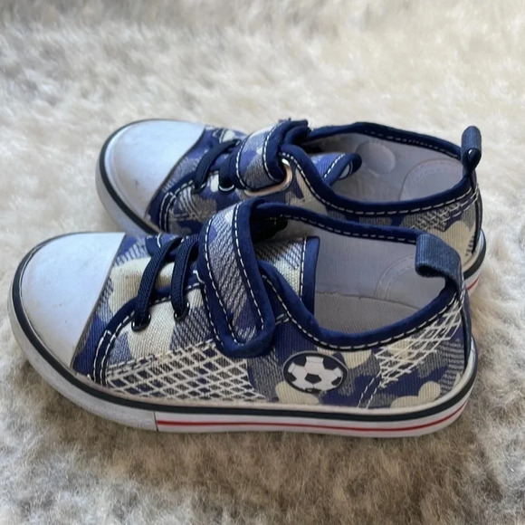 Kids  Sneakers - Picture 4 of 7
